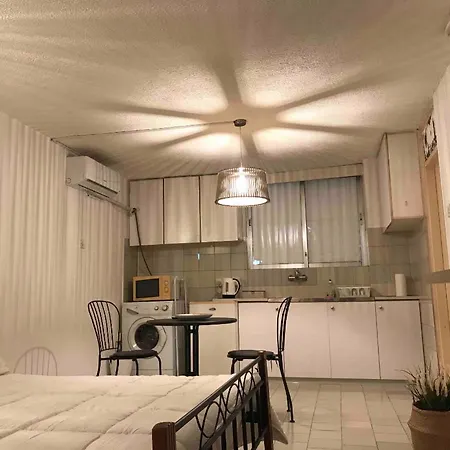 Arsinoes - Studio Nicosia